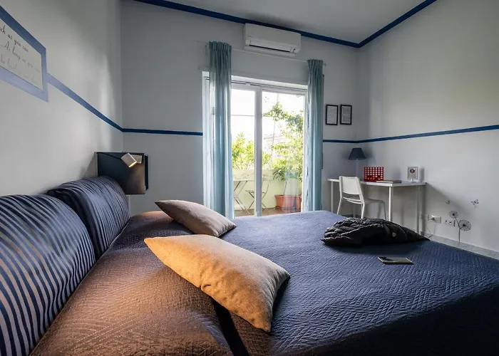 Take It Easy Roma Guest House